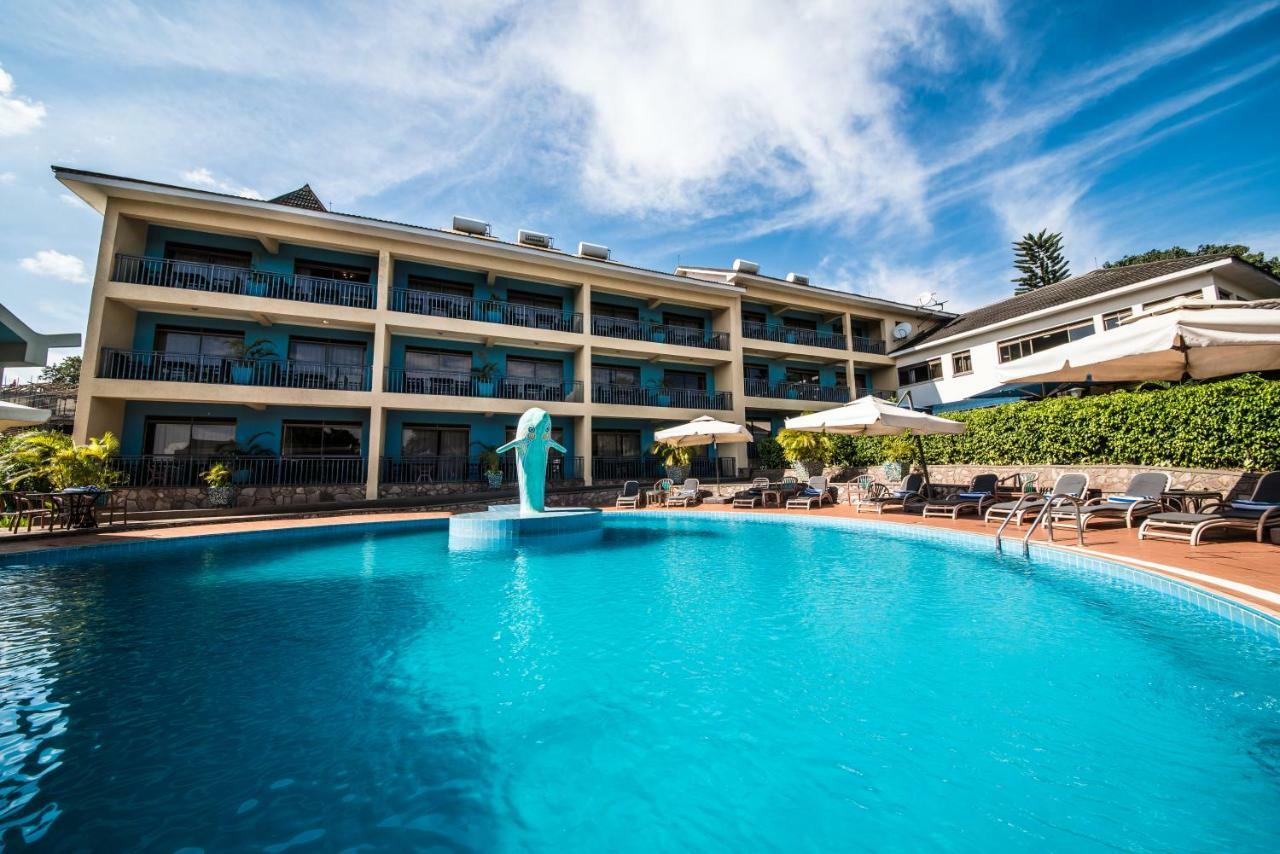 Dolphin Suites Kampala Ngoại thất bức ảnh